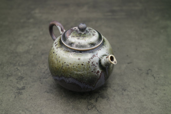 Ceramic Tea Pot 