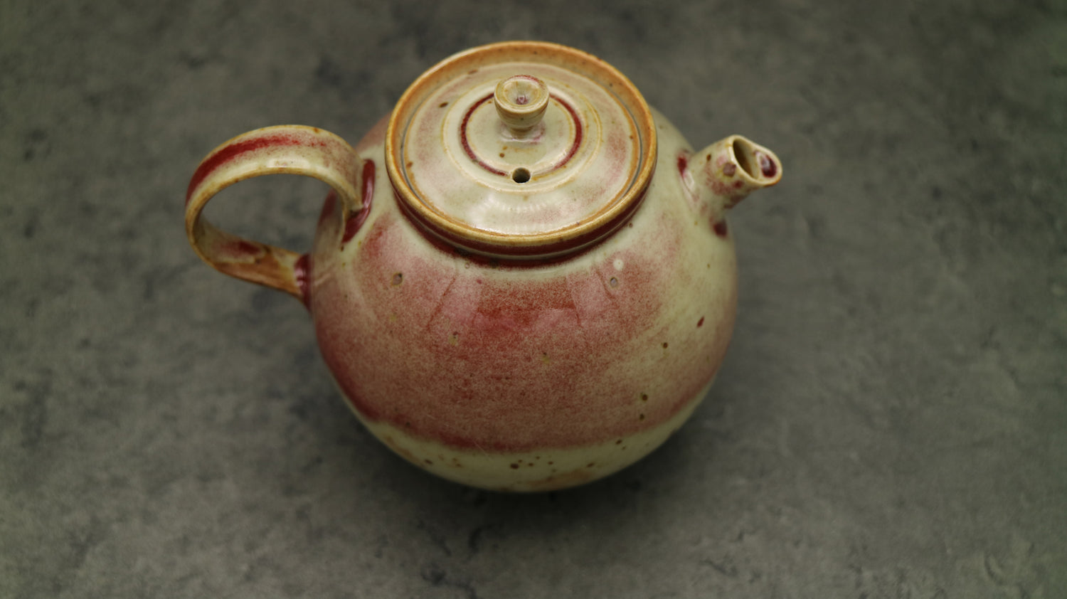 Ceramic Tea Pot "3 Legged Pig"