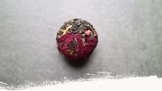 Loose Leaf Scented Tea "Yunnan & Rose Petals Dragon Ball (3 Balls)"
